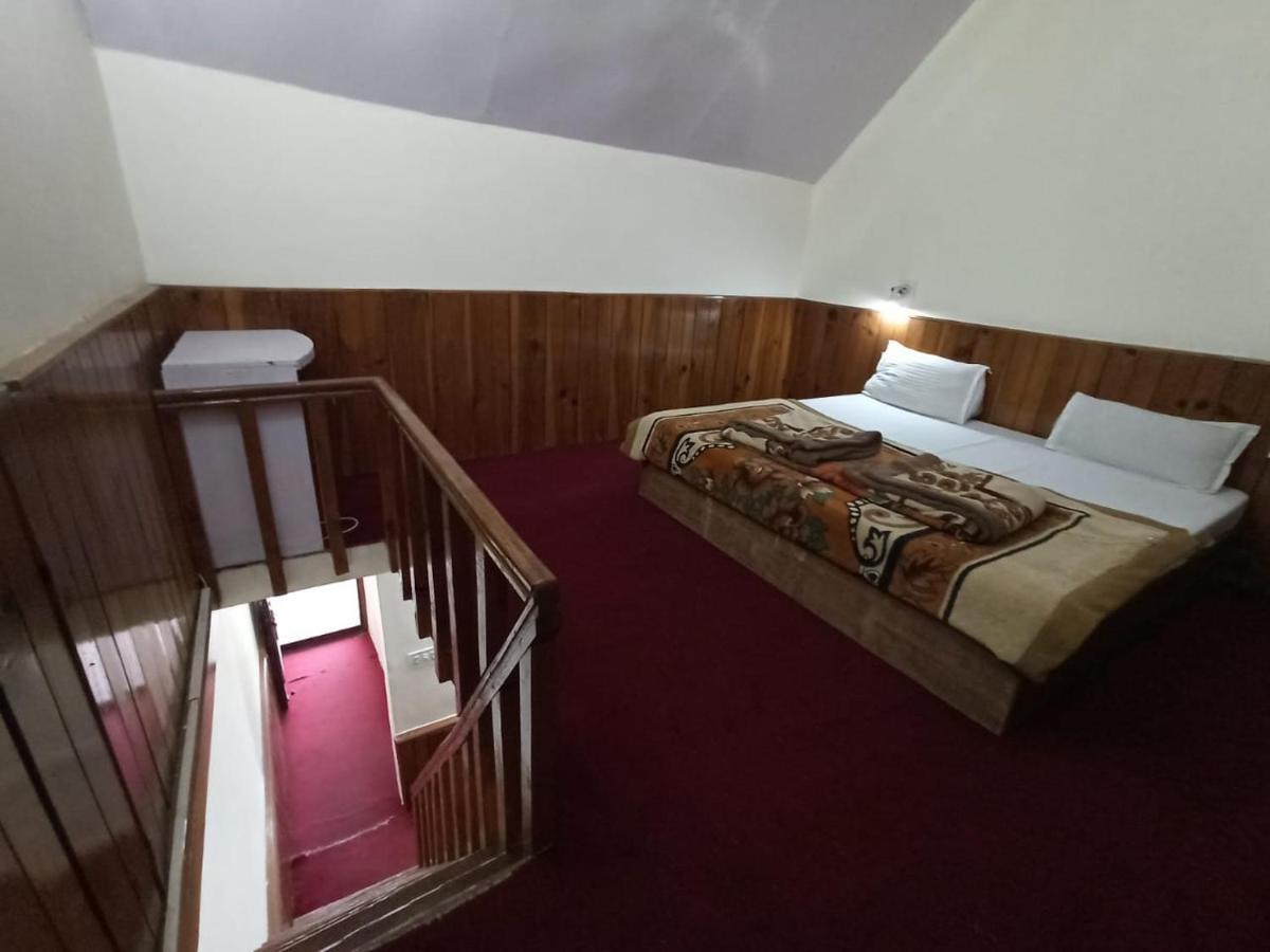 Hotel Him View Manāli Dış mekan fotoğraf
