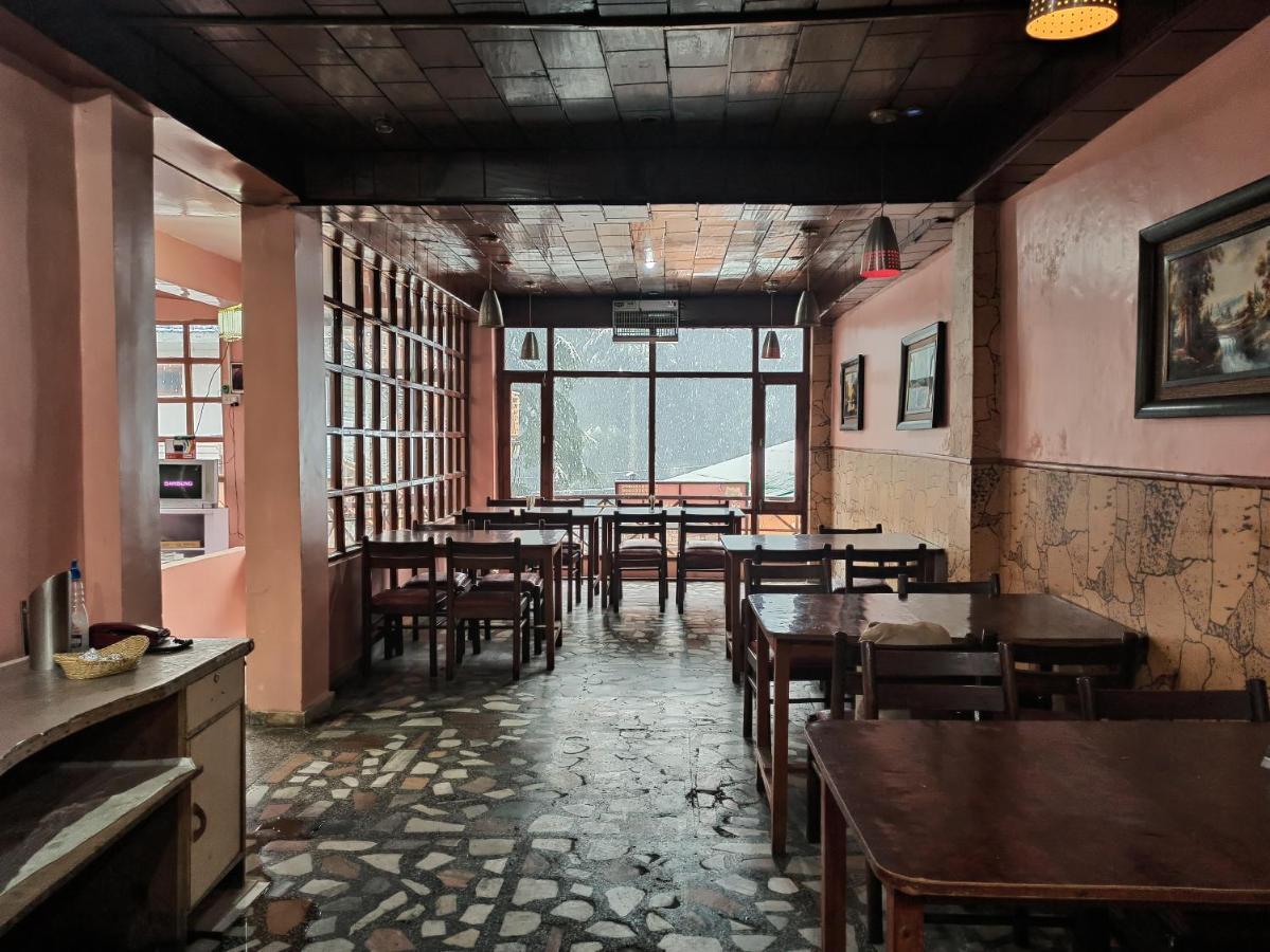 Hotel Him View Manāli Dış mekan fotoğraf