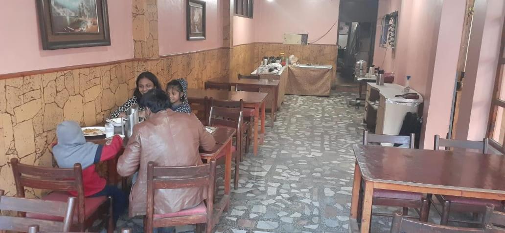 Hotel Him View Manāli Dış mekan fotoğraf