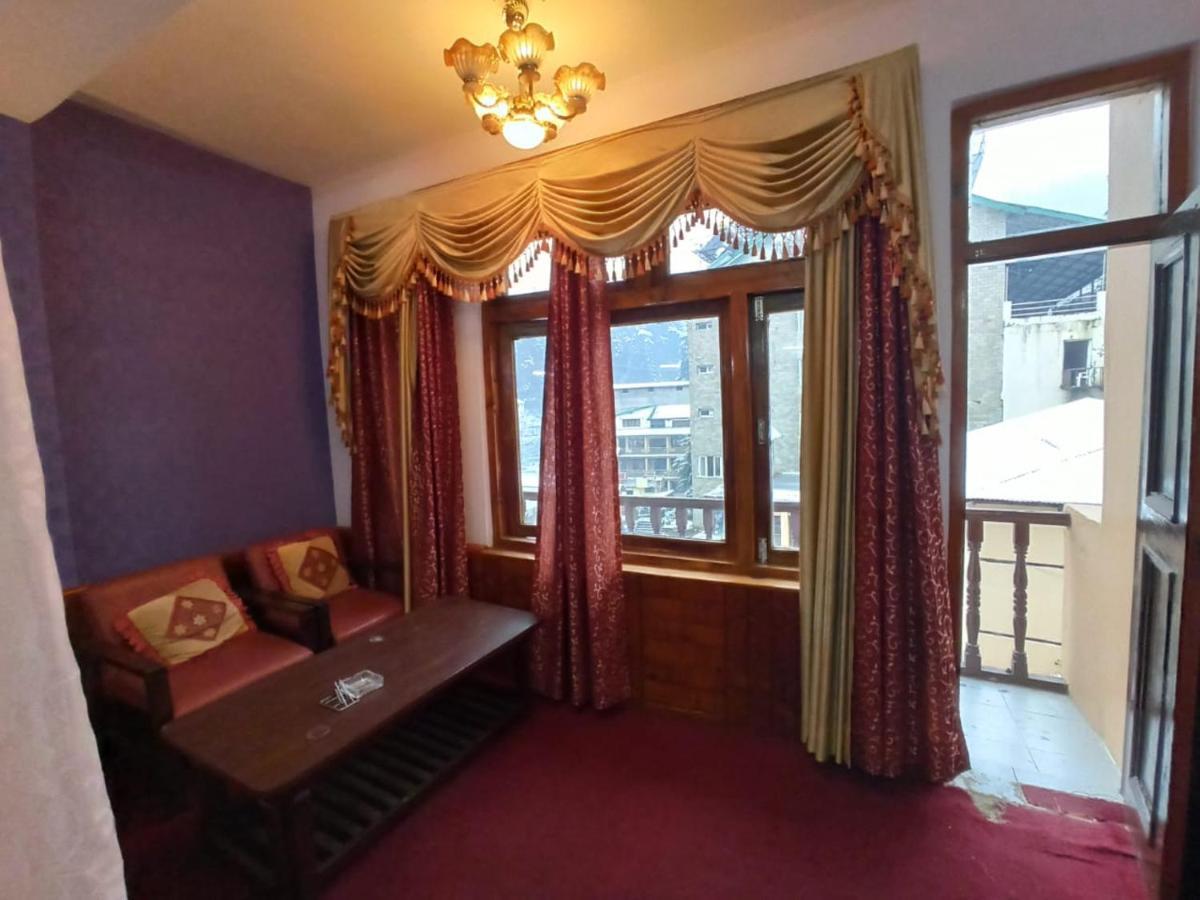 Hotel Him View Manāli Dış mekan fotoğraf